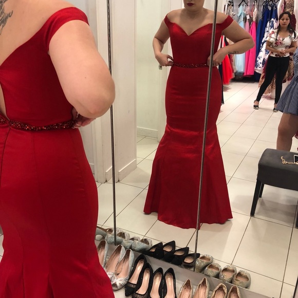 Red off the shoulder gown - Picture 4 of 13